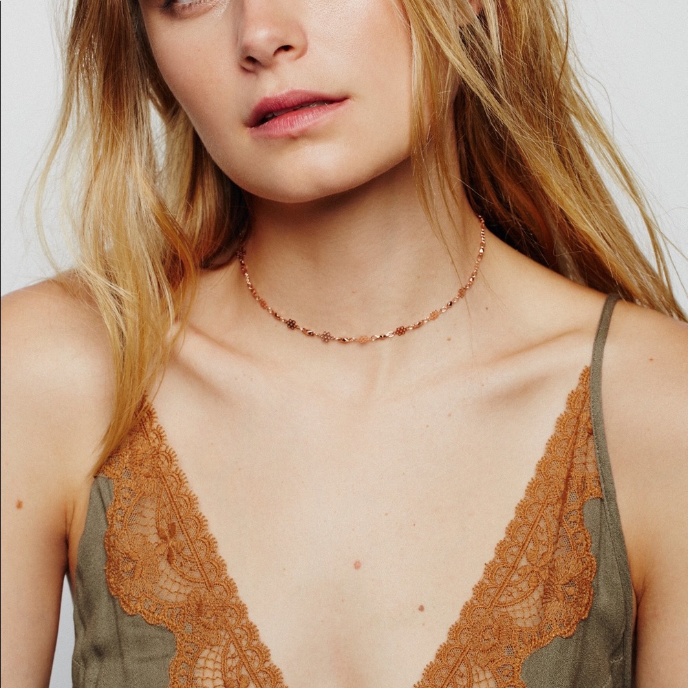 FREE PEOPLE Flower Bomb Choker Necklace